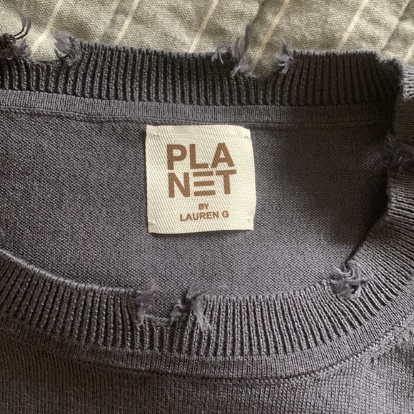 Planet Lauren G weekend distressed sweater - Picture 6 of 9